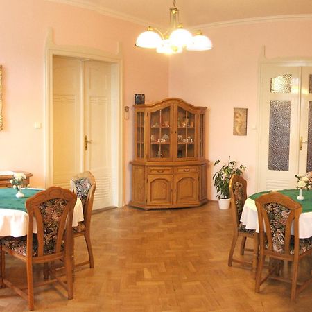 Pension Habermannova Vila Bludov  Ngoại thất bức ảnh
